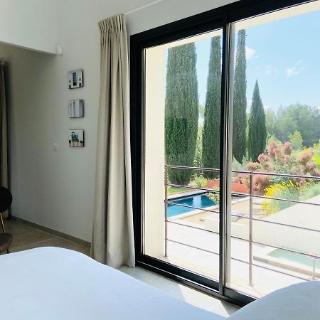 Le Clos Celine Flayosc Bagian luar foto